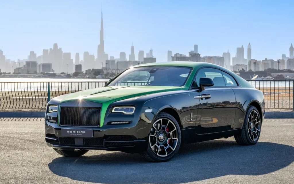 Car fans aren't really on board with quiet cars in general, but it's fair to say Rolls-Royce won't have that problem