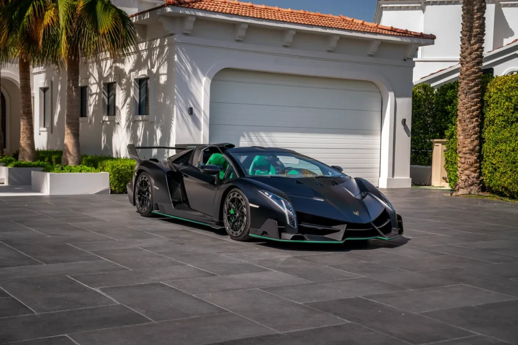 How exactly do you define a hypercar